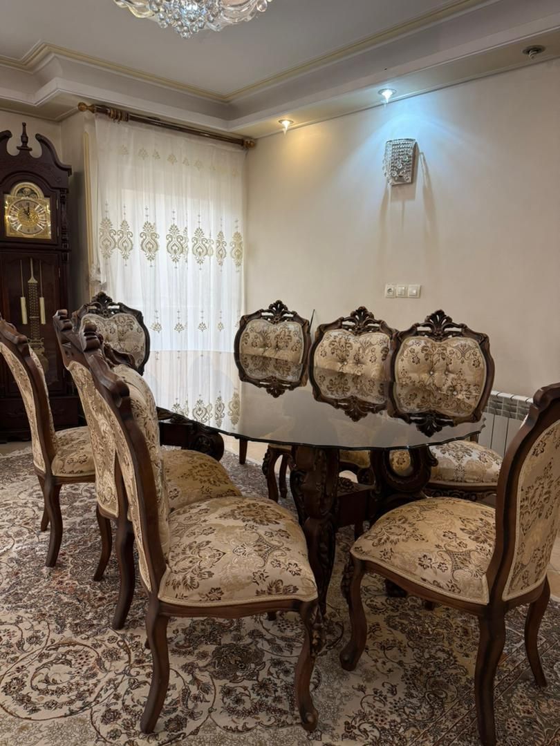 مبل استیل و میز ناهار خوری ۸ نفره در حد نو|مبلمان خانگی و میز عسلی|کرج, شهرک ولیعصر|دیوار