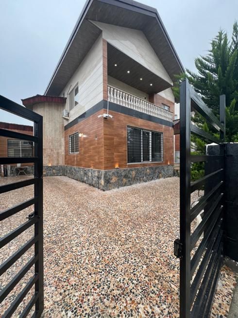 ویلا سه خواب مستر استخردار مرکز شهر متل قو|اجارهٔ کوتاهمدت ویلا و باغ|سلمانشهر, |دیوار