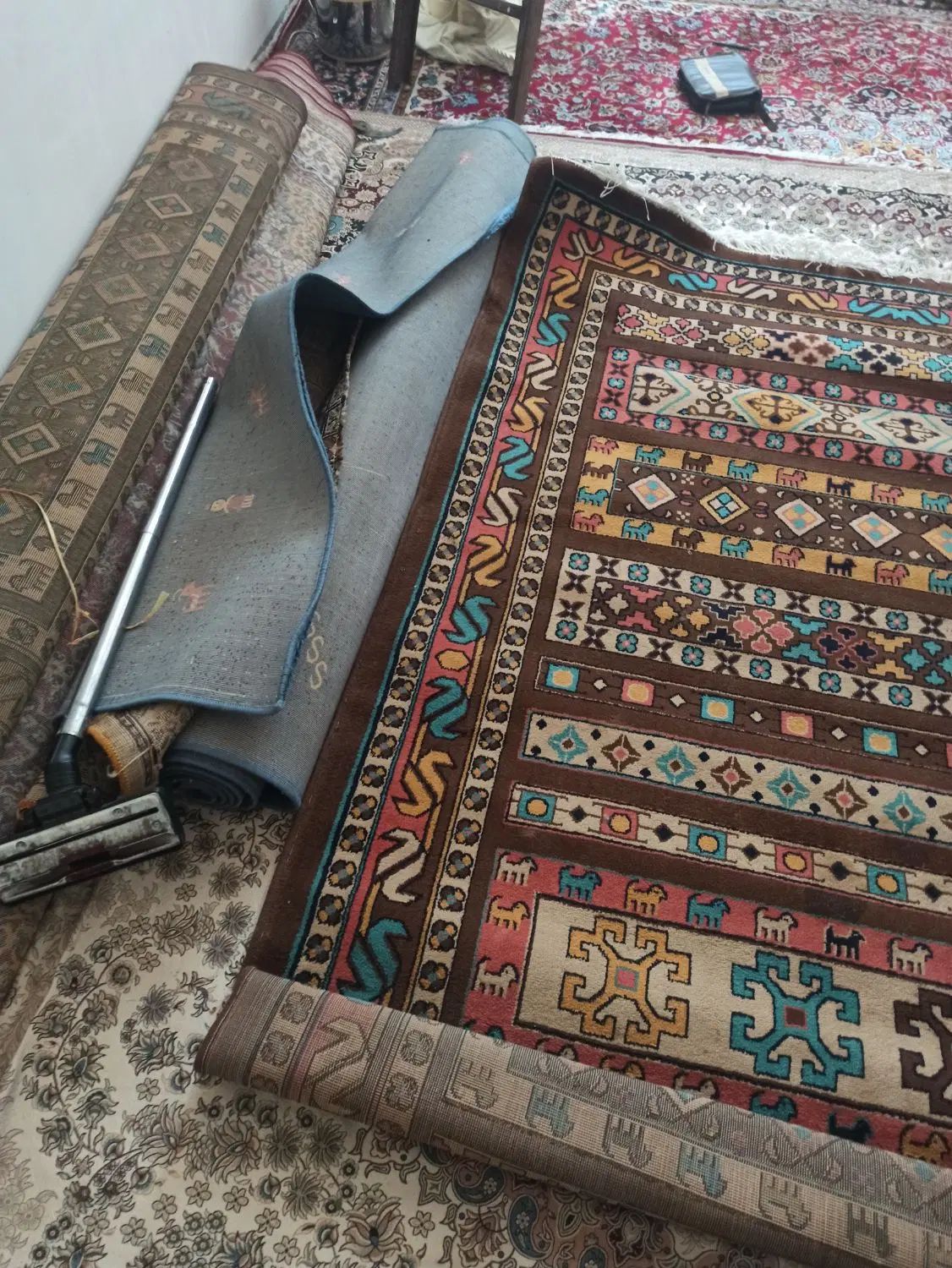 فرش ۶متری طرح گلیم سالم بدون سوختگی وپوسیدگی|فرش|بهشهر, |دیوار
