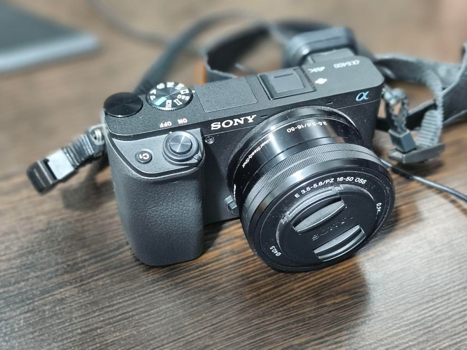 دوربین عکاسی و فیلمبرداری سونی آلفاsony alpha 6400|دوربین عکاسی و فیلم‌برداری|شیراز, گلدشت معالی‌آباد|دیوار
