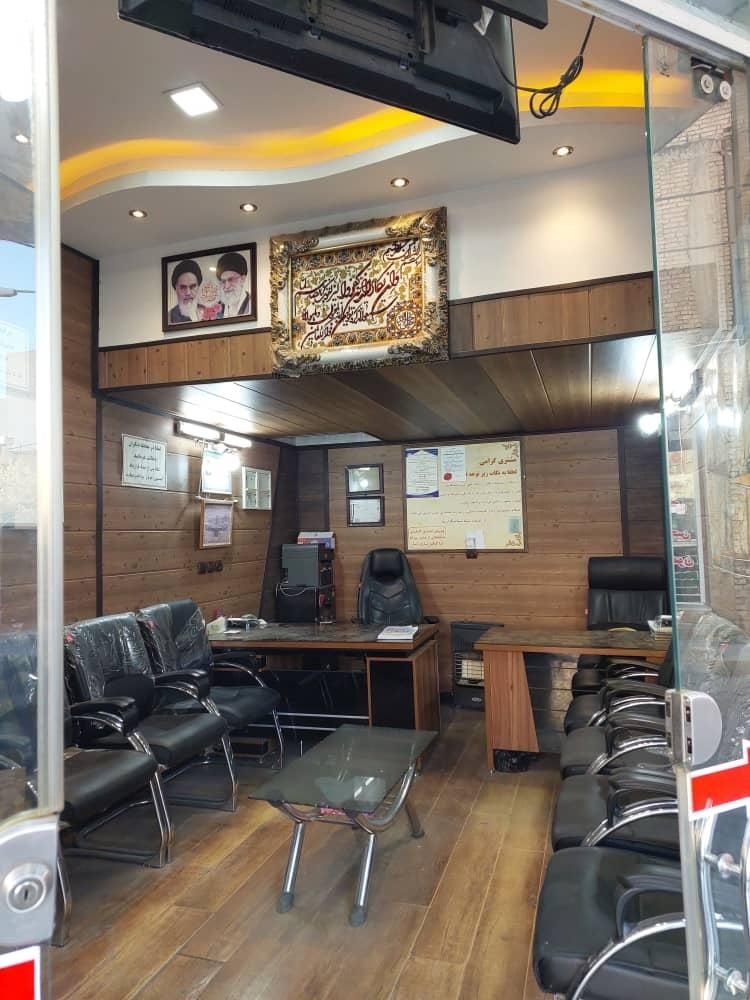 فروش مغازه ۲۵ متری با مالکیت‌ دستغیب نبش کوچه 9|فروش مغازه و غرفه|شیراز, میانرود|دیوار
