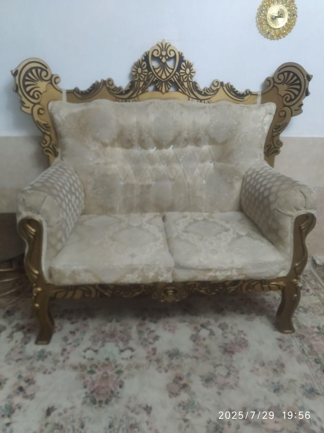 مبل  سلطنتی وبوفه طرح هخامنشی|مبلمان خانگی و میز عسلی|کرج, ملک‌آباد|دیوار