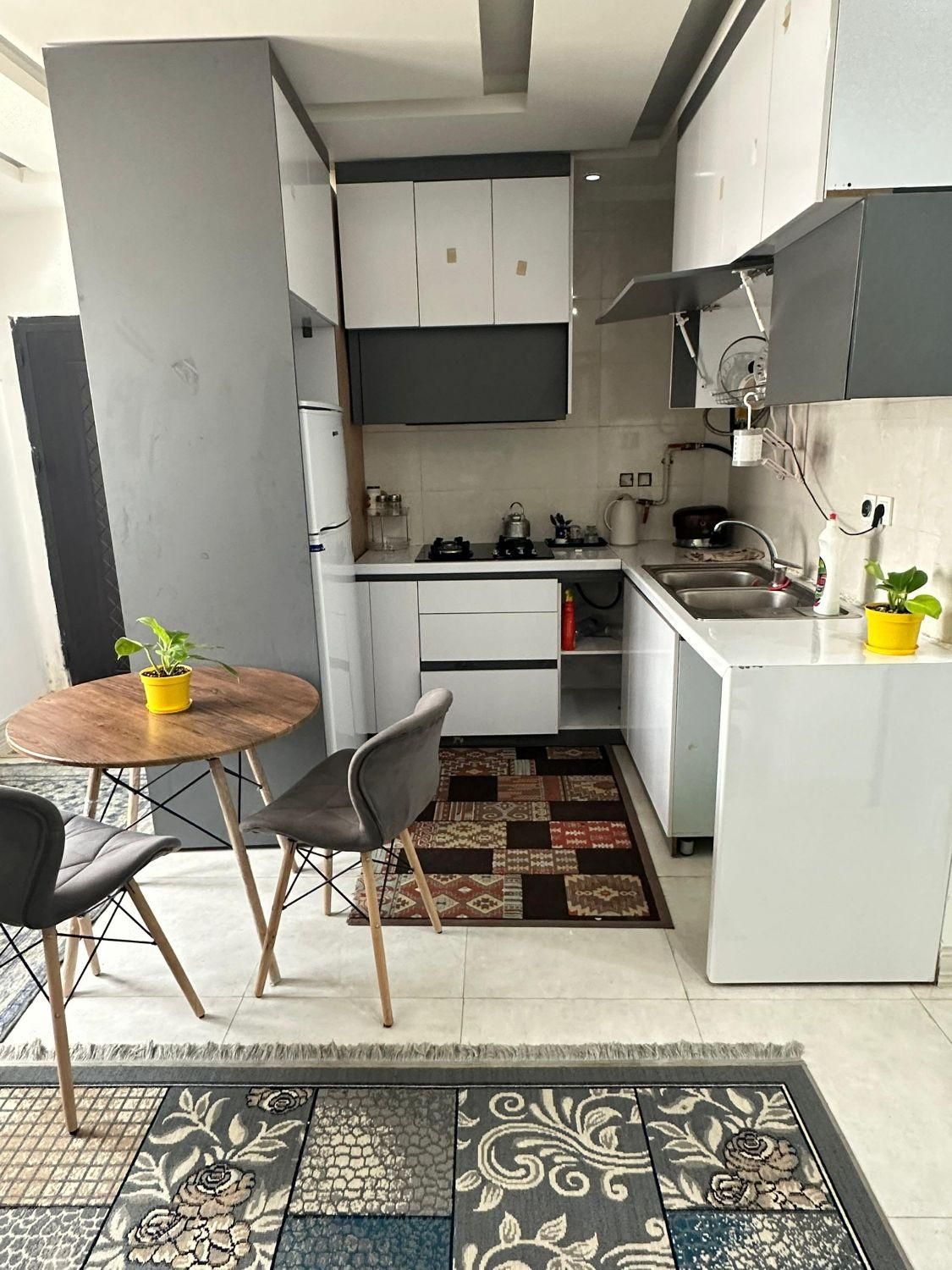 منزل مبله نزدیک ب ساحل و مرکز شهر شیک|اجارهٔ کوتاهمدت آپارتمان و سوئیت|بوشهر, |دیوار