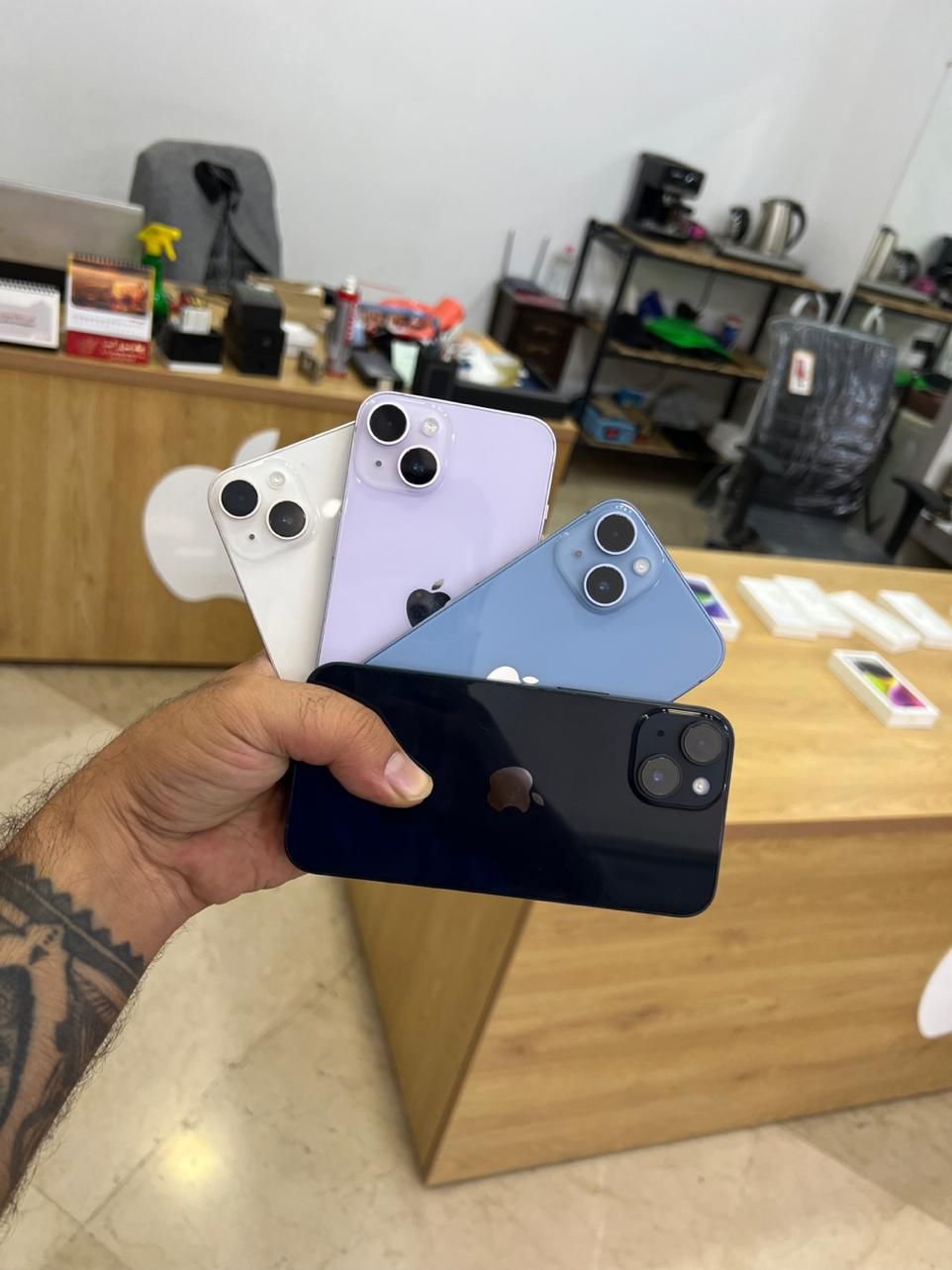 اپل iphone 14 با حافظهٔ ۲۵۶ گیگابایت|موبایل|تهران, استاد معین|دیوار