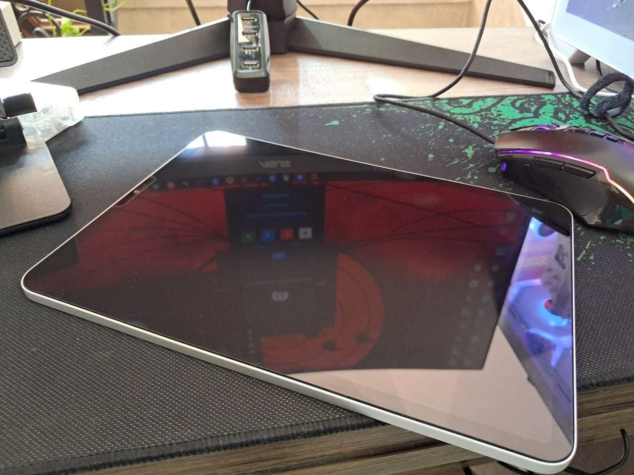 ipad pro 2022|تبلت|لاهیجان, شیشه گران|دیوار