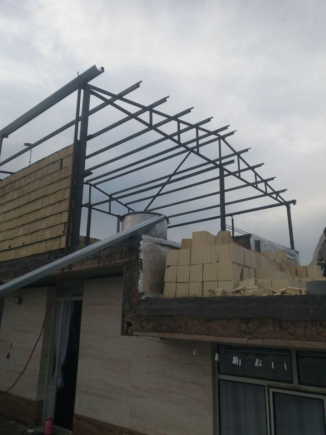 جوشکاری سیار نبشی کشی میلگردبستر.الاچیق ویوغیره .|خدمات پیشه و مهارت|بروجن, |دیوار