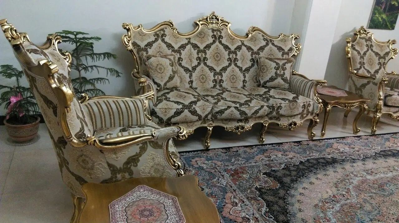 مبل سلطنتی ۷ نفره و ناهارخوری ۸ نفره|مبلمان خانگی و میز عسلی|تهران, گلستان (شهرک راه آهن)|دیوار