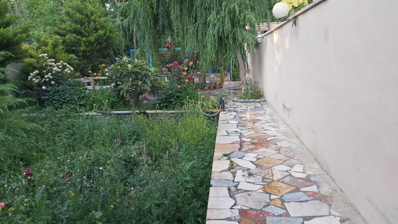 باغ بهادران لب اب|اجارهٔ کوتاه‌مدت ویلا و باغ|اصفهان, ابر|دیوار