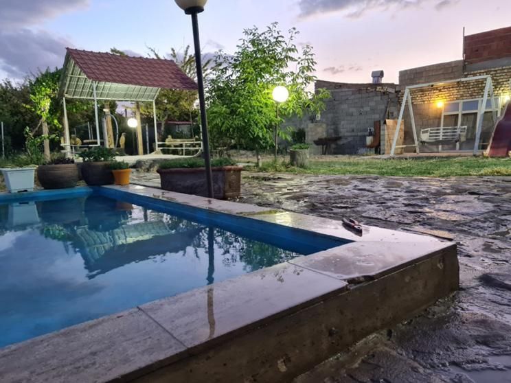 ویلا در باغ|اجارهٔ کوتاهمدت ویلا و باغ|بجنورد, |دیوار