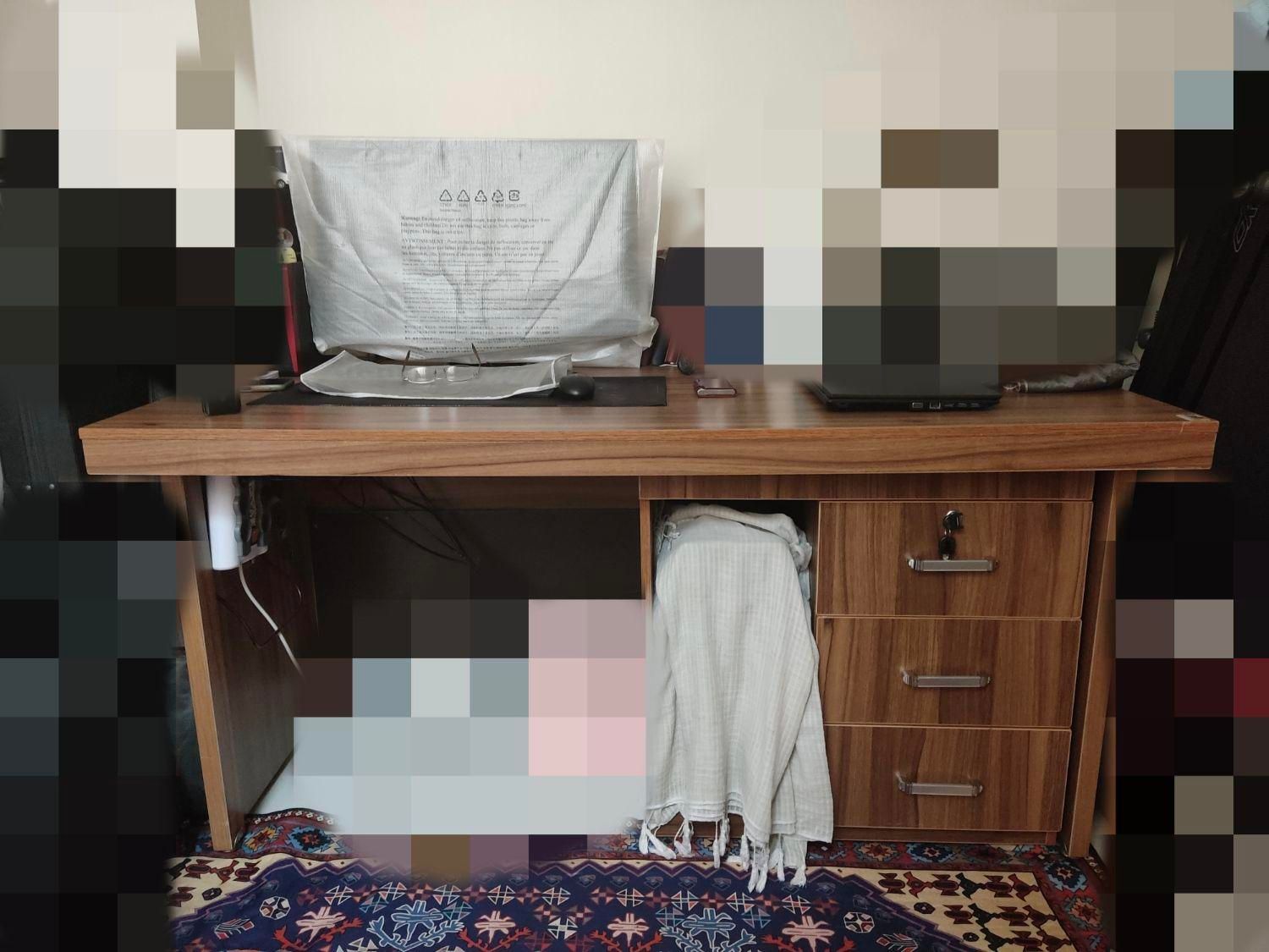 میز کامپیوتر به همراه فایل۳کشو متحرک و جایگاه کیس|میز تحریر و کامپیوتر|اصفهان, ملک‌شهر|دیوار