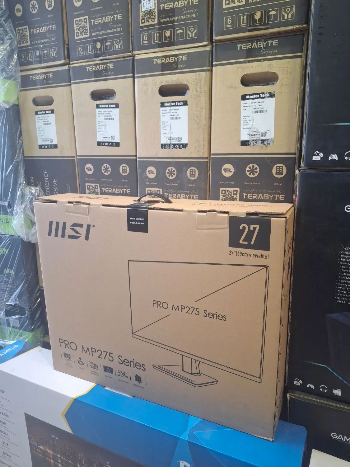 مانیتور 27 اینچ msi|قطعات و لوازم جانبی رایانه|مشهد, حجاب (شهرک غرب)|دیوار