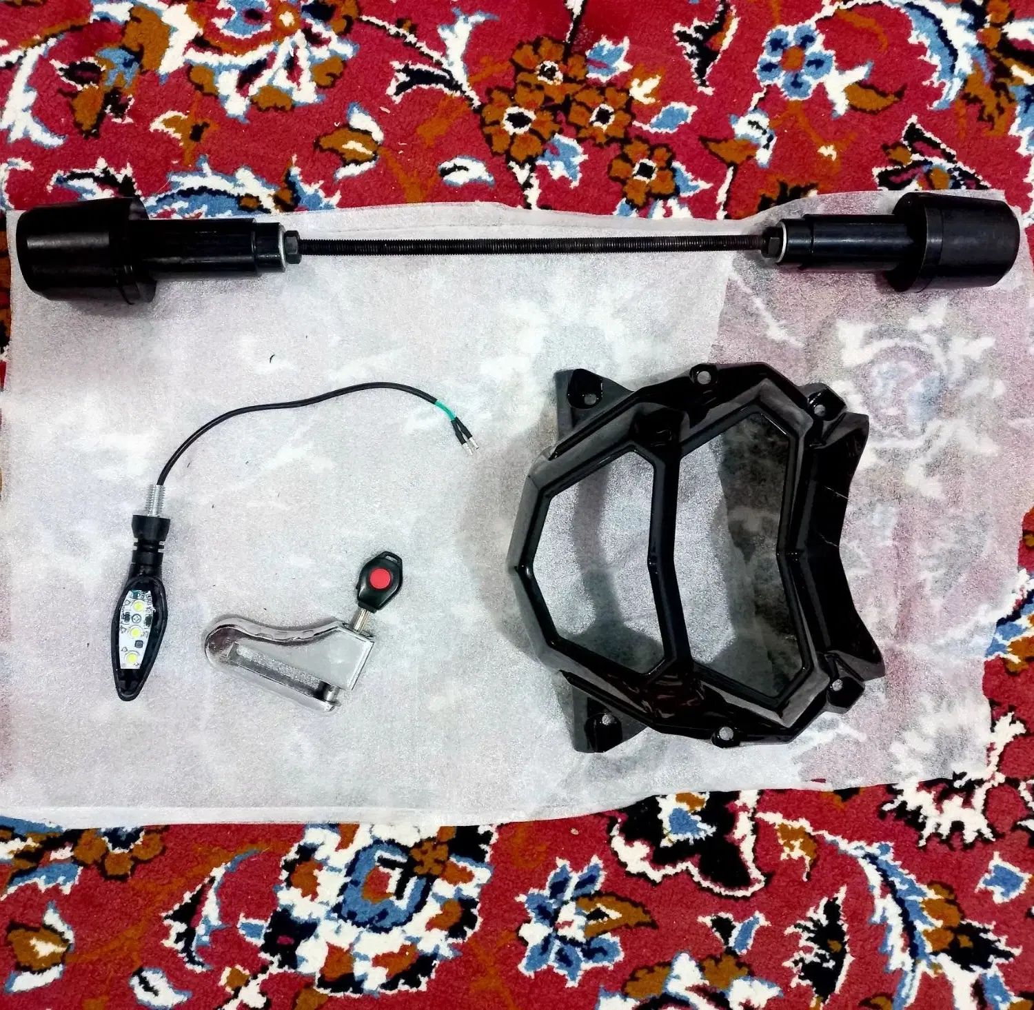 لوازم گلکسیna180 /پروتکشن /قاب دور چراغ/قفل دیسکی|قطعات یدکی و لوازم جانبی|مشهد, شهرک امام هادی (شهرک غرب)|دیوار
