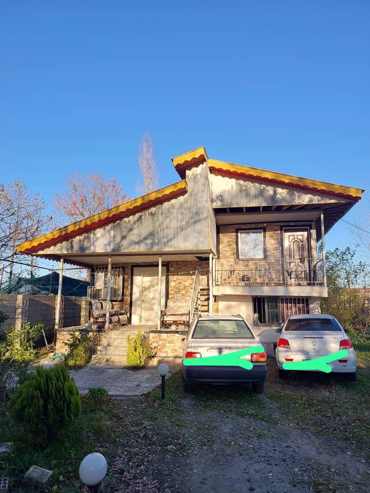 ۷۰۰ متر ویلا روستایی با بنا ۱۰۰ متری|فروش خانه و ویلا|رضوانشهر, |دیوار