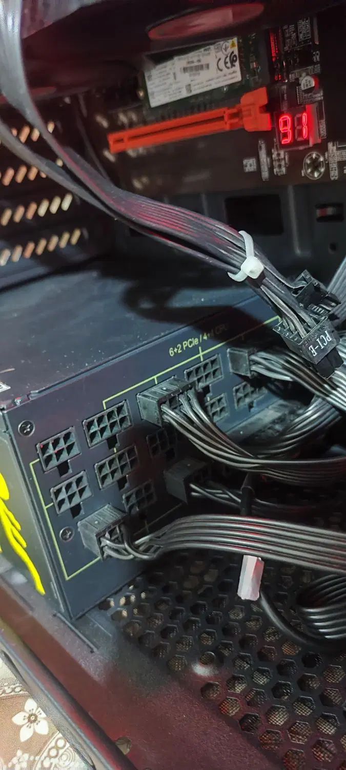 کیس xeon دارای ۵۶ هسته|رایانه رومیزی|تهران, بلورسازی|دیوار
