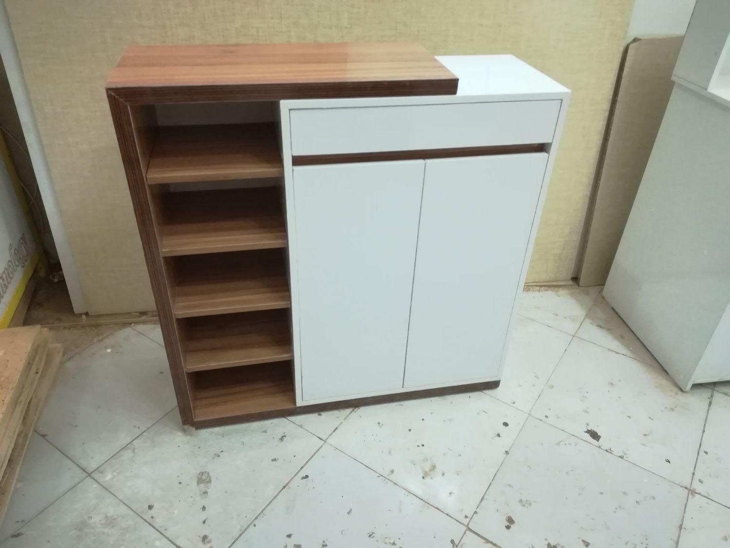 جاکفشی، دراور|جاکفشی، کمد، دراور|بیرجند, |دیوار