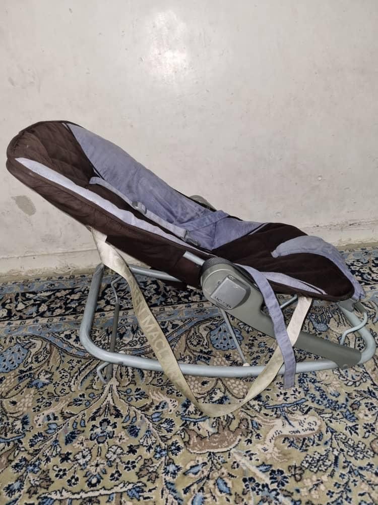 یک عدد گهواره بچه|تخت و سرویس خواب|تهران, جردن|دیوار