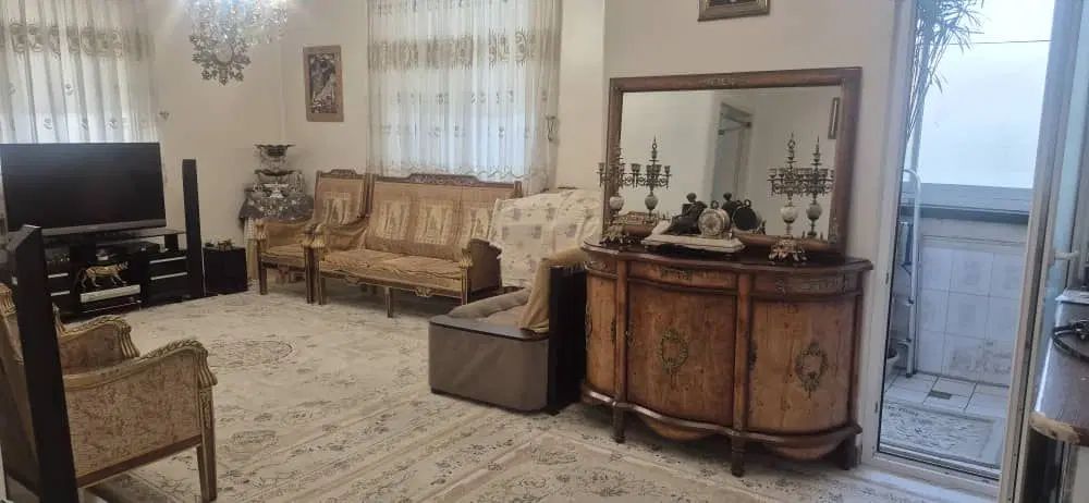 رهن کامل آپارتمان ۷۰ متر یک طبقه سوم  شهرک صدرا|اجارهٔ آپارتمان|تهران, ورزشگاه آزادی|دیوار