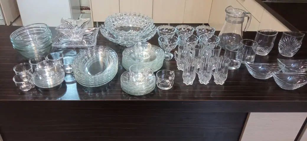 ظروف کریستال شصتی ،بستنی خوری، پارچ ،استکان|ظروف سرو و پذیرایی|مشهد, هنرستان|دیوار