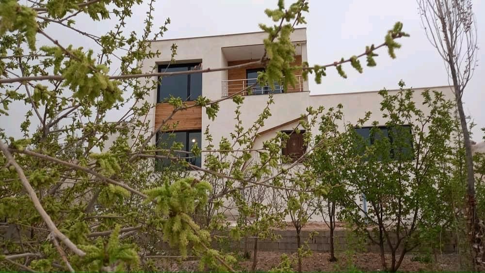 باغ ویلایی 500 متر 200 متر بنا در مهرآباد رودهن|فروش خانه و ویلا|رودهن, |دیوار