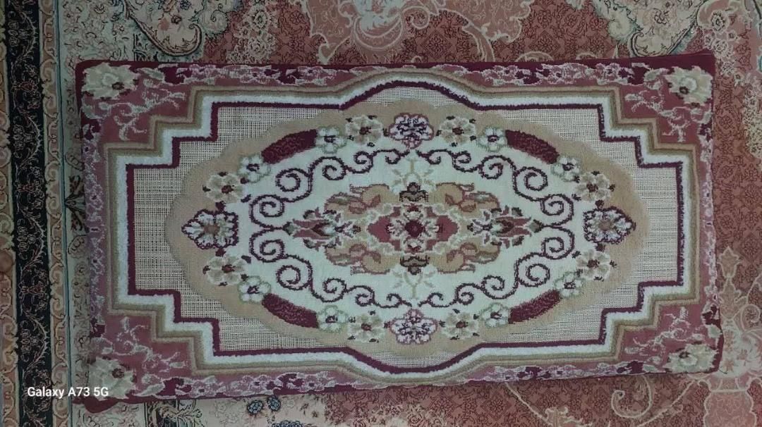 یک جفت پشتی طرح فرش طرح برجسته|پشتی|قدس, شهرقدس|دیوار