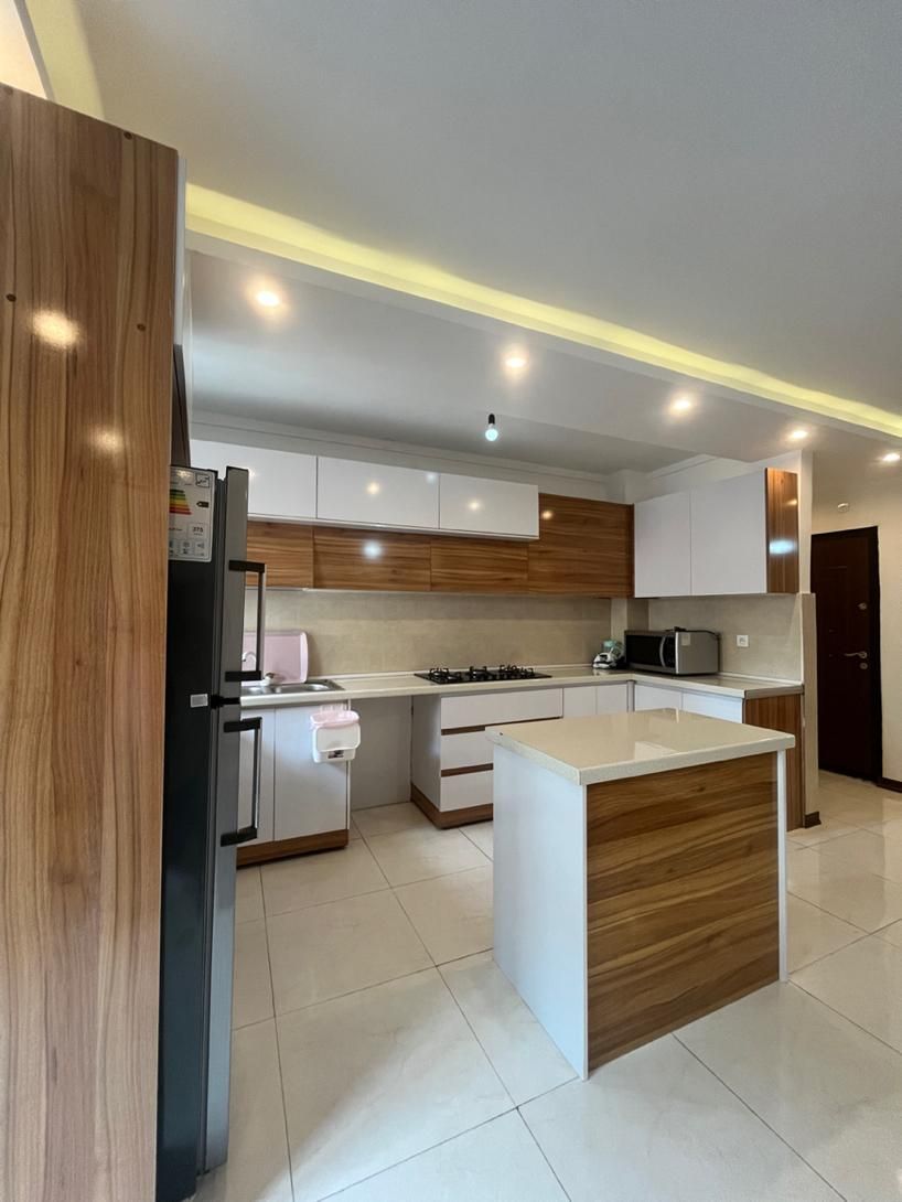 اجاره سوییت آپارتمان نوساز با پارکینگ وآسانسور|اجارهٔ کوتاهمدت آپارتمان و سوئیت|رشت, منظریه|دیوار