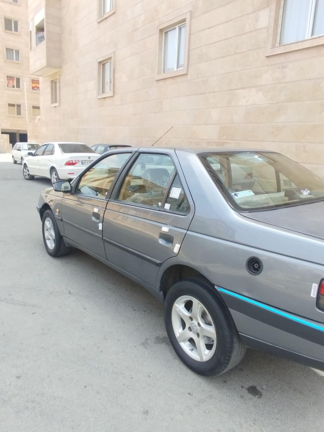 پژو 405 GLX - دوگانه سوز CNG، مدل ۱۳۹۴رینگ اسپورت|خودرو سواری و وانت|شیراز, میانرود|دیوار