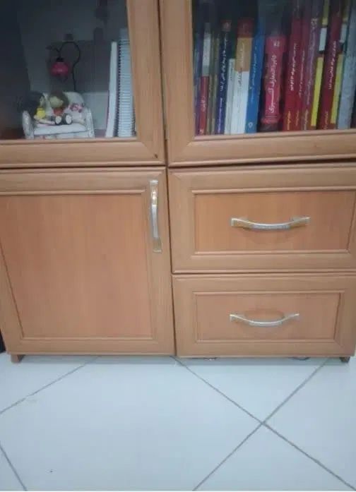 کتابخانه در حد نو|کتابخانه، شلف، قفسه‌های دیواری|مشهد, دانشجو|دیوار
