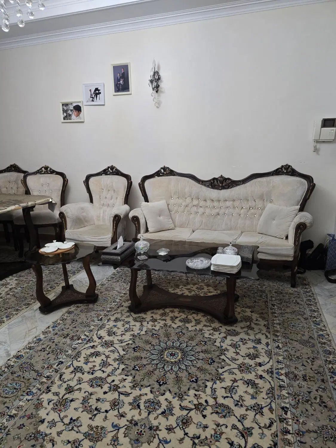 مبلمان استیل ۷ نفره همراه با ناهارخوری ۸نفره|مبلمان خانگی و میز عسلی|تهران, شهران شمالی|دیوار