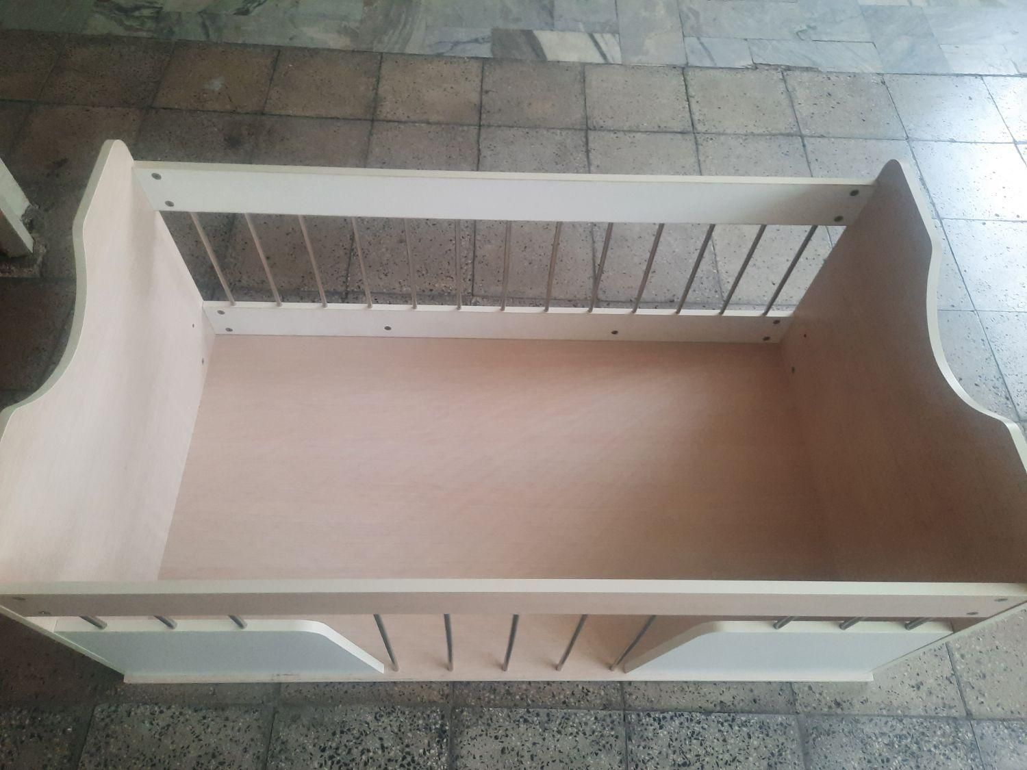 تخت کودک|تخت و سرویس خواب|تهران, جمال‌زاده|دیوار