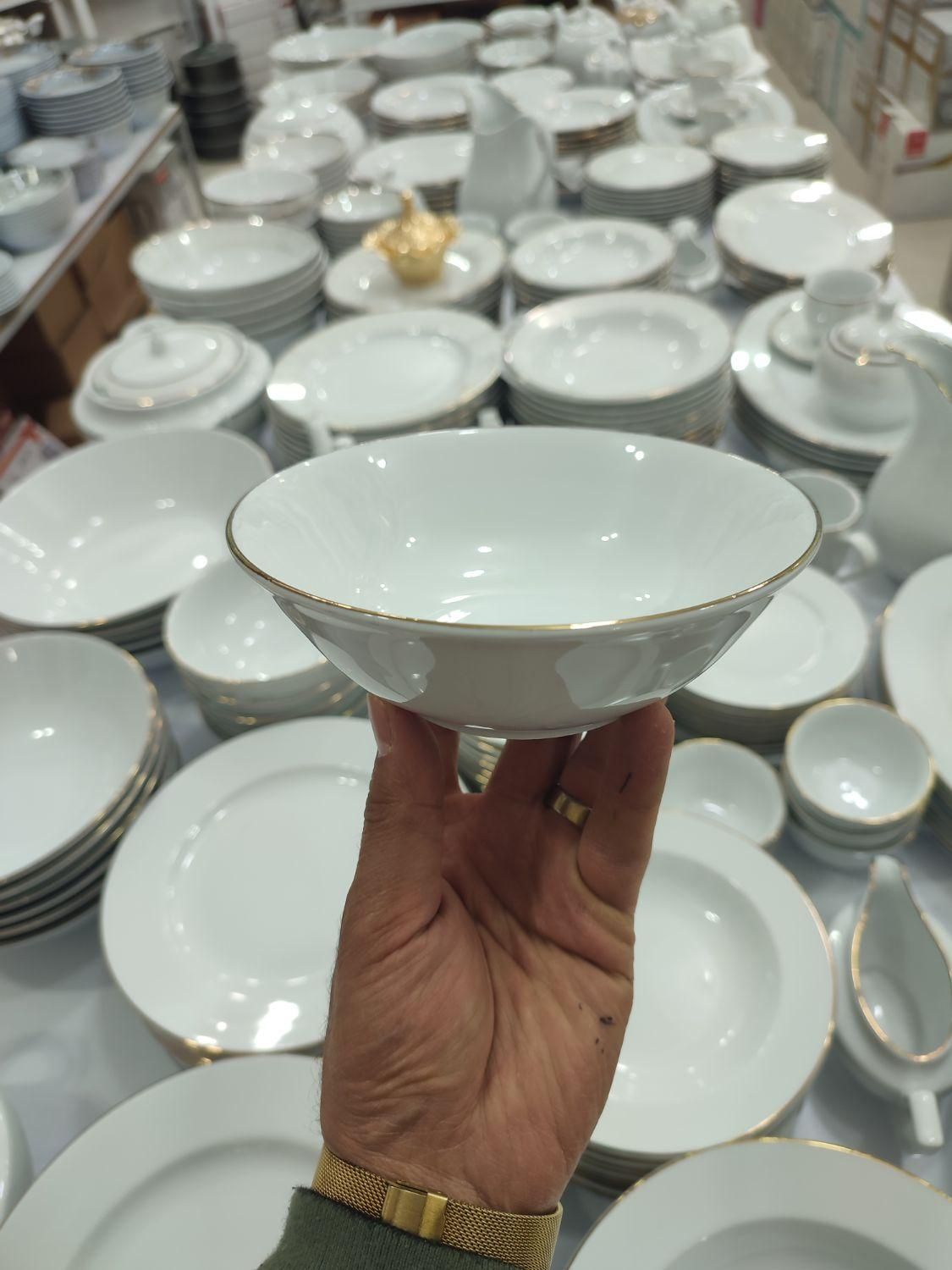 سرویس پذیرایی 30نفره تقدیس لب طلا|ظروف سرو و پذیرایی|مهاباد (آذربایجان غربی), |دیوار