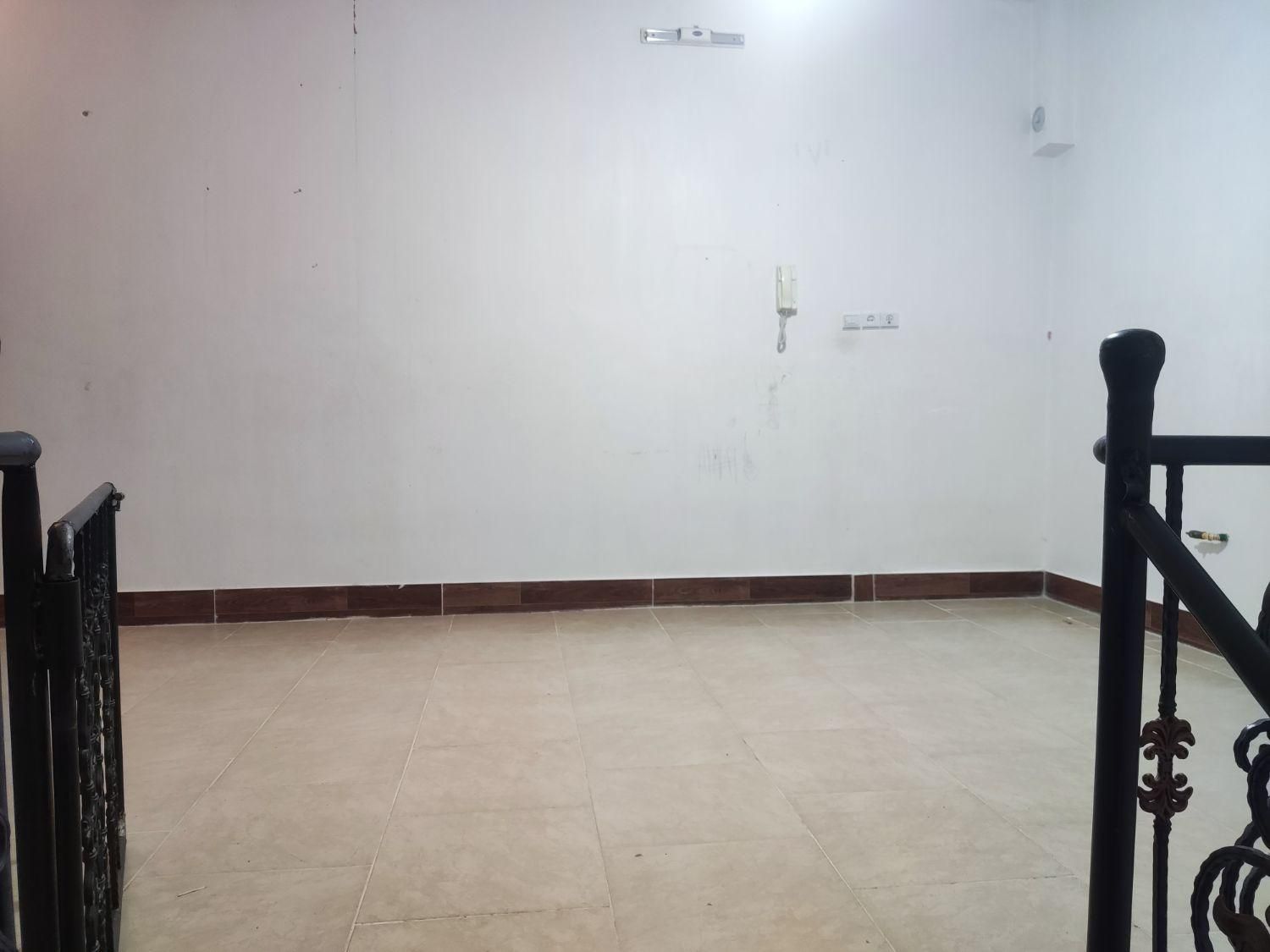 توحید شهر ، بلوک چهار، دوبلکس ، سه دنگی، اسکلت|فروش خانه و ویلا|سبزوار, توحیدشهر|دیوار