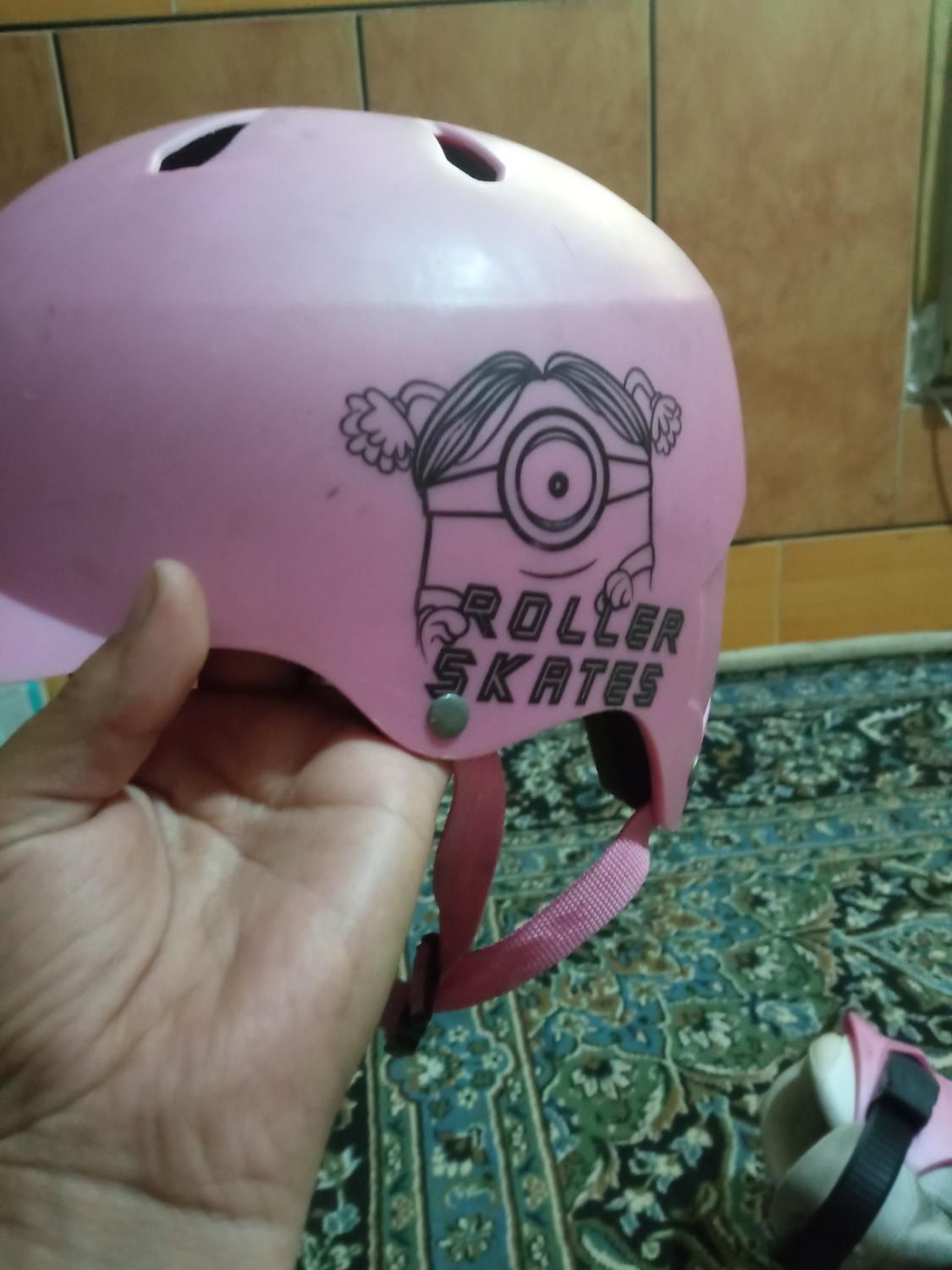 اسکیت دخترانه درحد نو|دوچرخه، اسکیت، اسکوتر|گنبد کاووس, |دیوار