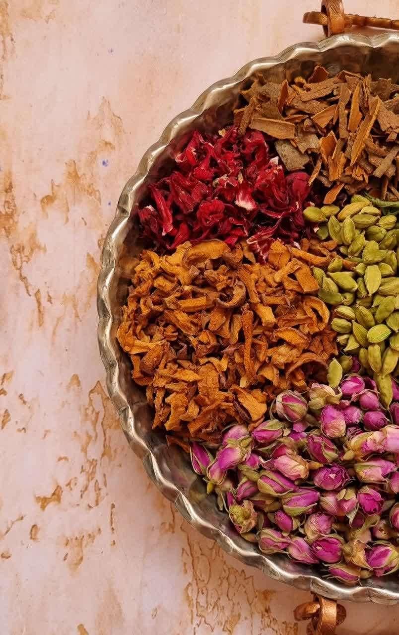 تاپ‌چاشنی.ادویه های پایه و ترکیبی دستساز|خوردنی و آشامیدنی|قم, قلعه یزدیها|دیوار