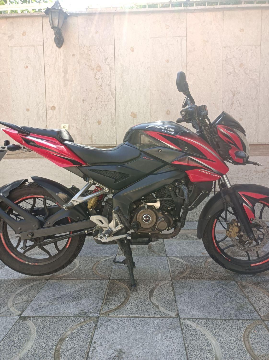 ns 150 ان اس ۱۵۰|موتورسیکلت|تهران, مجیدآباد|دیوار