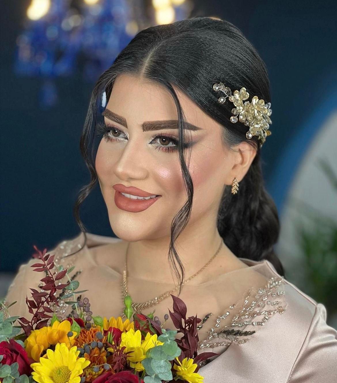 میکاپ و شینیون عروس|خدمات آرایشگری و زیبایی|خرم‌آباد, |دیوار