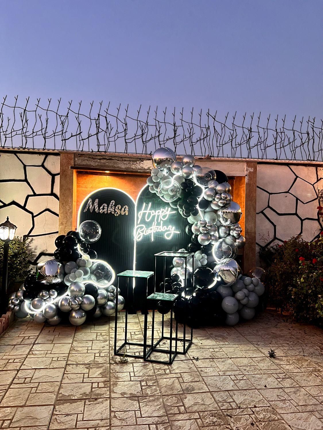 بادکنک آرایی و گل آرایی اجاره دکور تولد عقد نامزدی|خدمات پذیرایی، مراسم|تهران, افسریه شمالی|دیوار