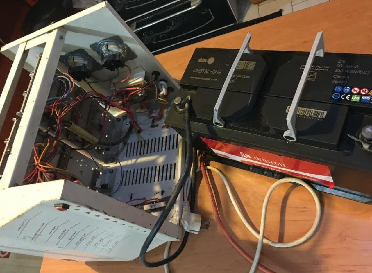 UPS یو پی اس فاراتل مدل 1000W|قطعات و لوازم جانبی رایانه|مشهد, فارغ التحصیلان|دیوار