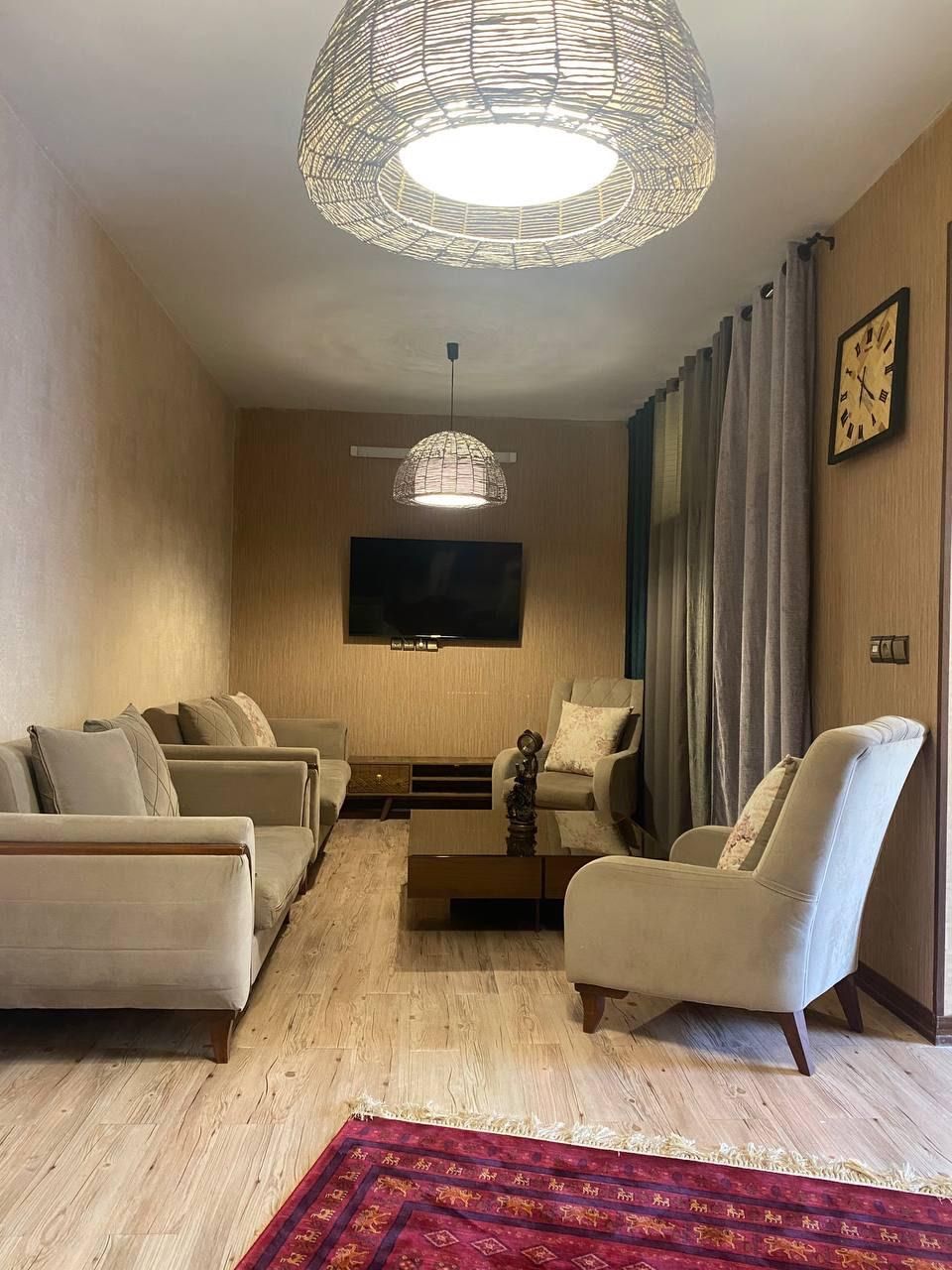 اجاره روزانه هفتگی ماهانه سوییت آپارتمان۸|اجارهٔ کوتاه‌مدت آپارتمان و سوئیت|مشهد, هفت تیر (حافظ)|دیوار