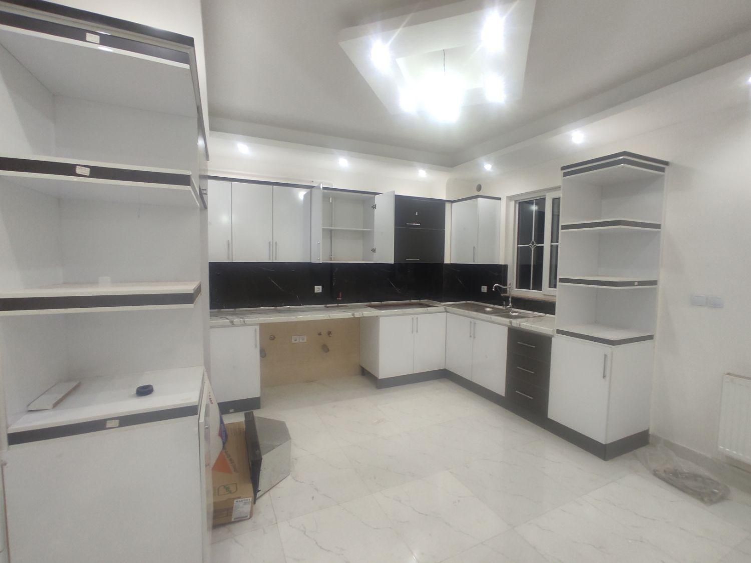 حمیدیان آپارتمان سندار نوساز سه خوابه تک واحدی فول|فروش آپارتمان|رشت, حمیدیان|دیوار