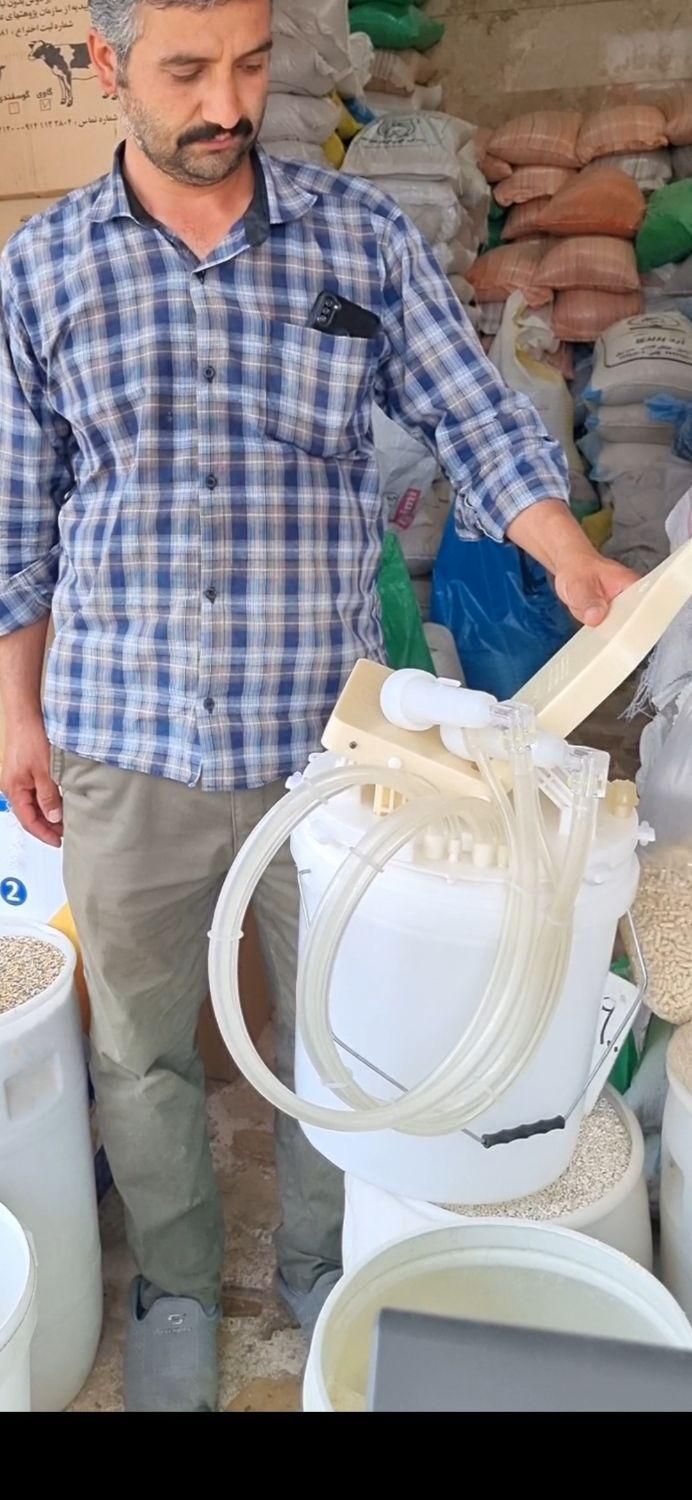 نمایندگی شیر دوش و ماشین آلات دام و طیور|لوازم جانبی حیوانات|رشت, استقامت ۲|دیوار