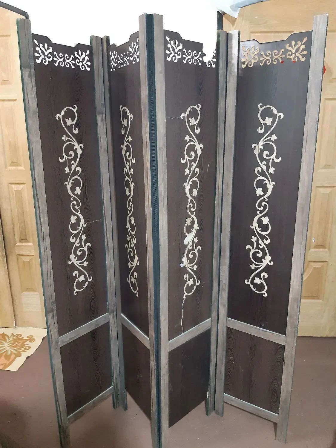پاراوان یا (در چوبی)  قیمت مناسب|صنایع دستی و سایر لوازم تزئینی|مشهد, گاز|دیوار