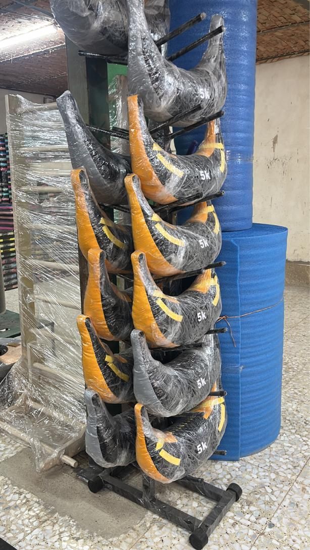 هالتر و استند اکسسوری باشگاه|تجهیزات ورزشی|چهاردانگه (تهران), |دیوار