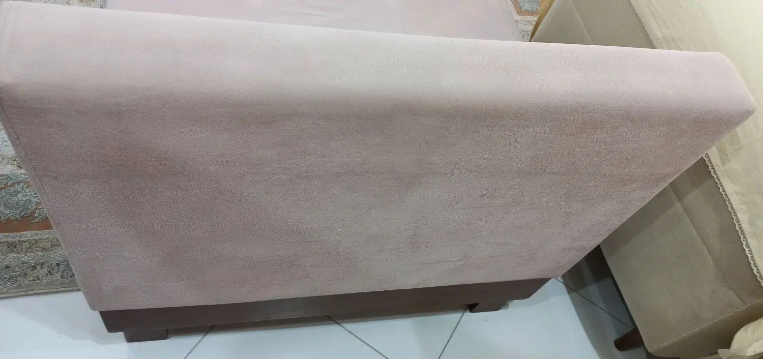 مبل تکی  ، راحتی ، صورتی|مبلمان خانگی و میز عسلی|تهران, طرشت|دیوار