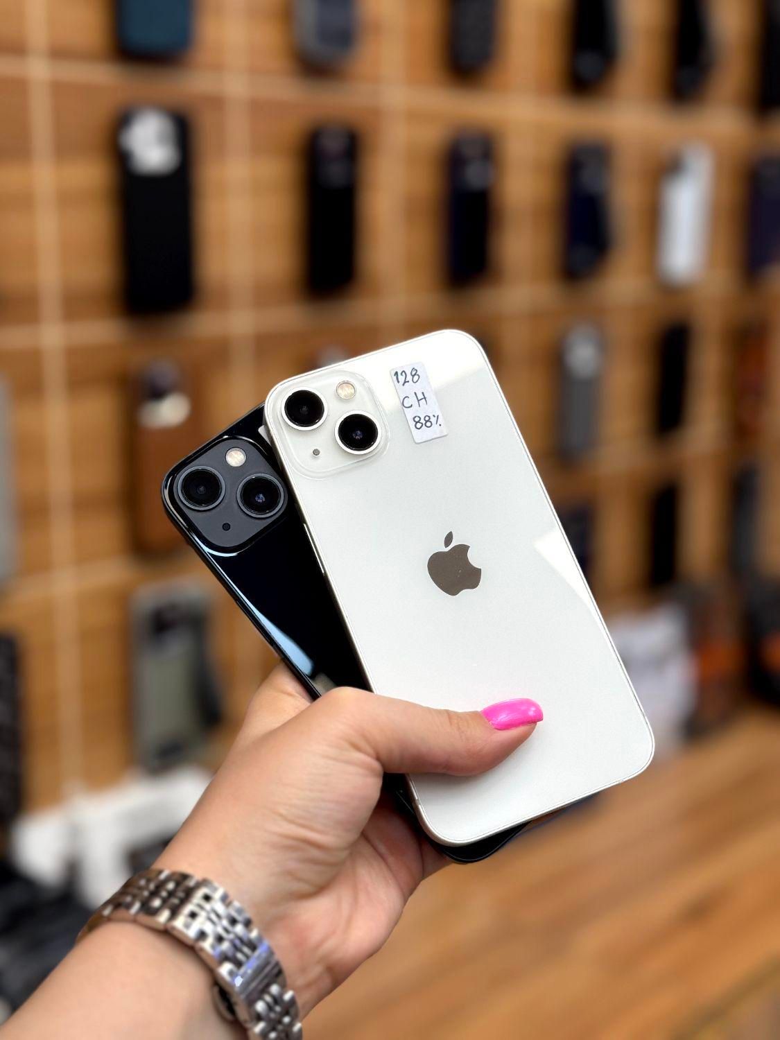اپل iPhone 13 با حافظهٔ ۱۲۸ گیگابایت|موبایل|مشهد, حجت|دیوار