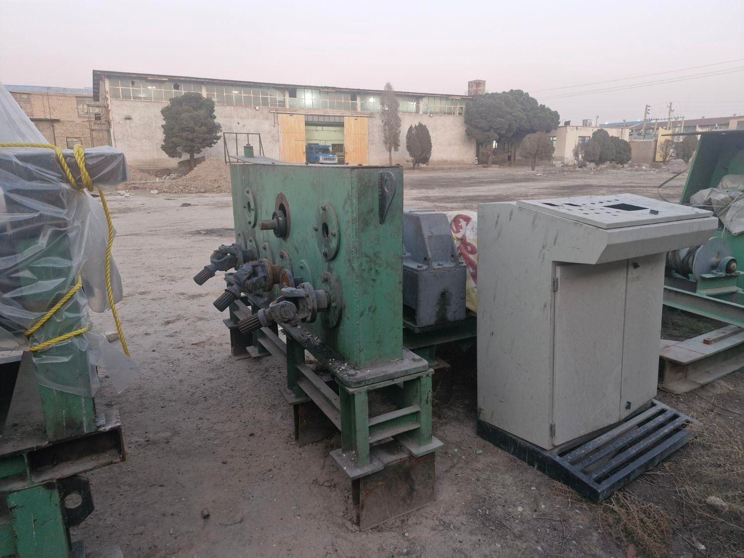 رولگیر یا کوئل گیر و رول باز کن ورق اهن|ماشینآلات صنعتی|پاکدشت, خاتون آباد|دیوار