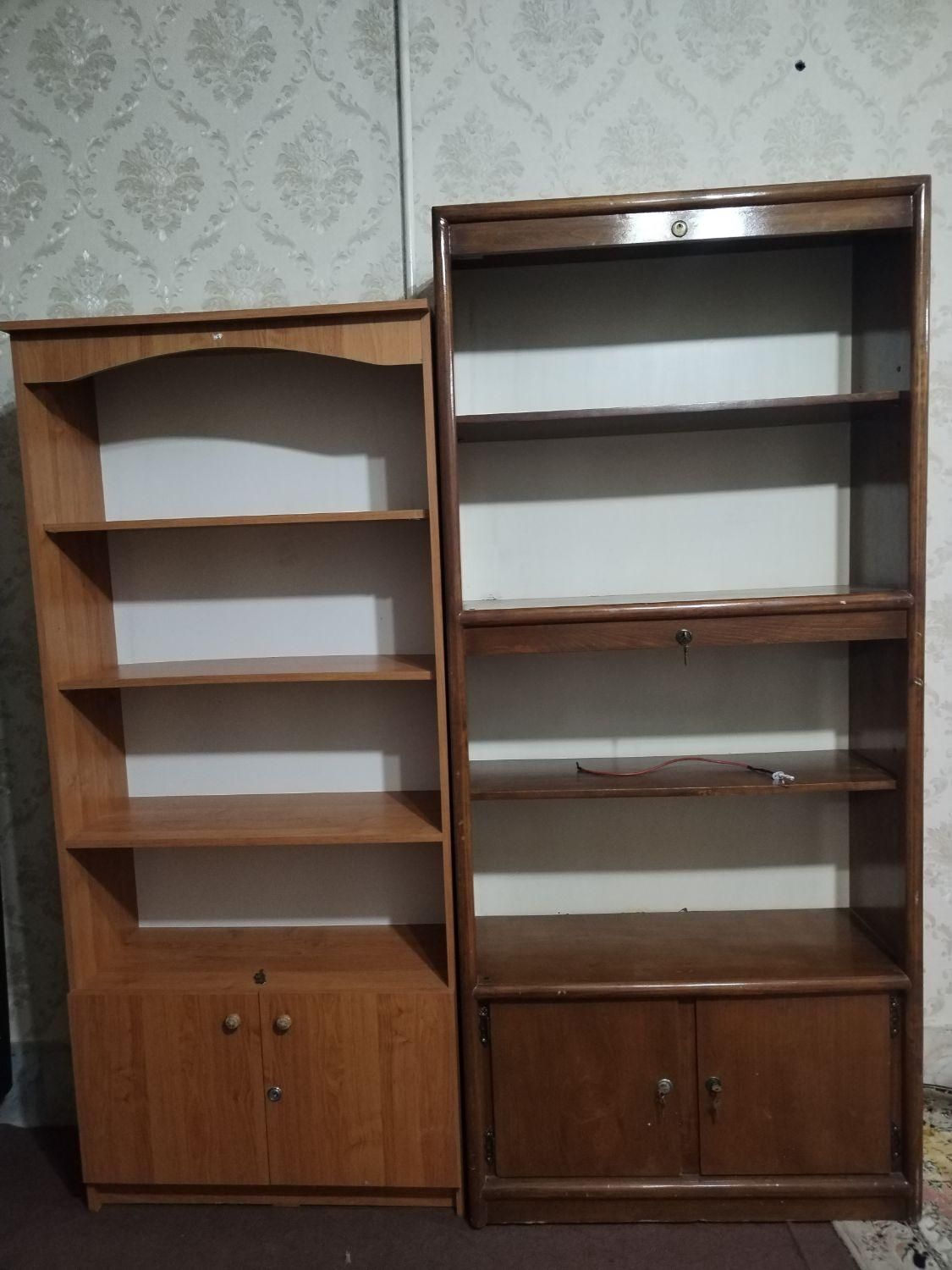 کتابخانه دوعدد جنس خوب|کتابخانه، شلف، قفسه‌های دیواری|مشهد, بهمن|دیوار