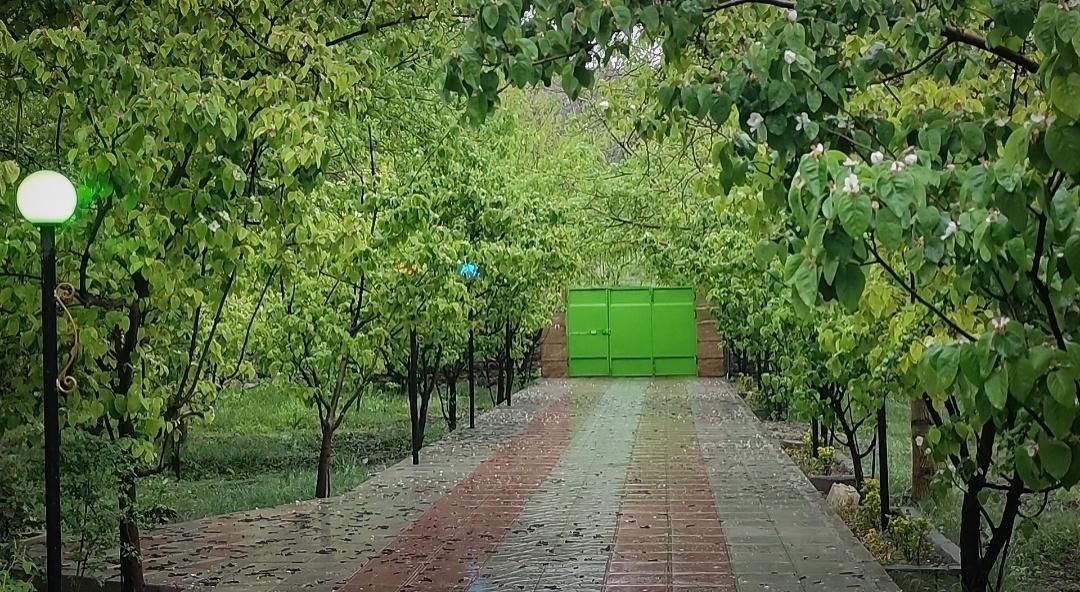 ویلا استخر آبگرم باغبهادران سه خواب مستر|اجارهٔ کوتاه‌مدت ویلا و باغ|لنجان, |دیوار