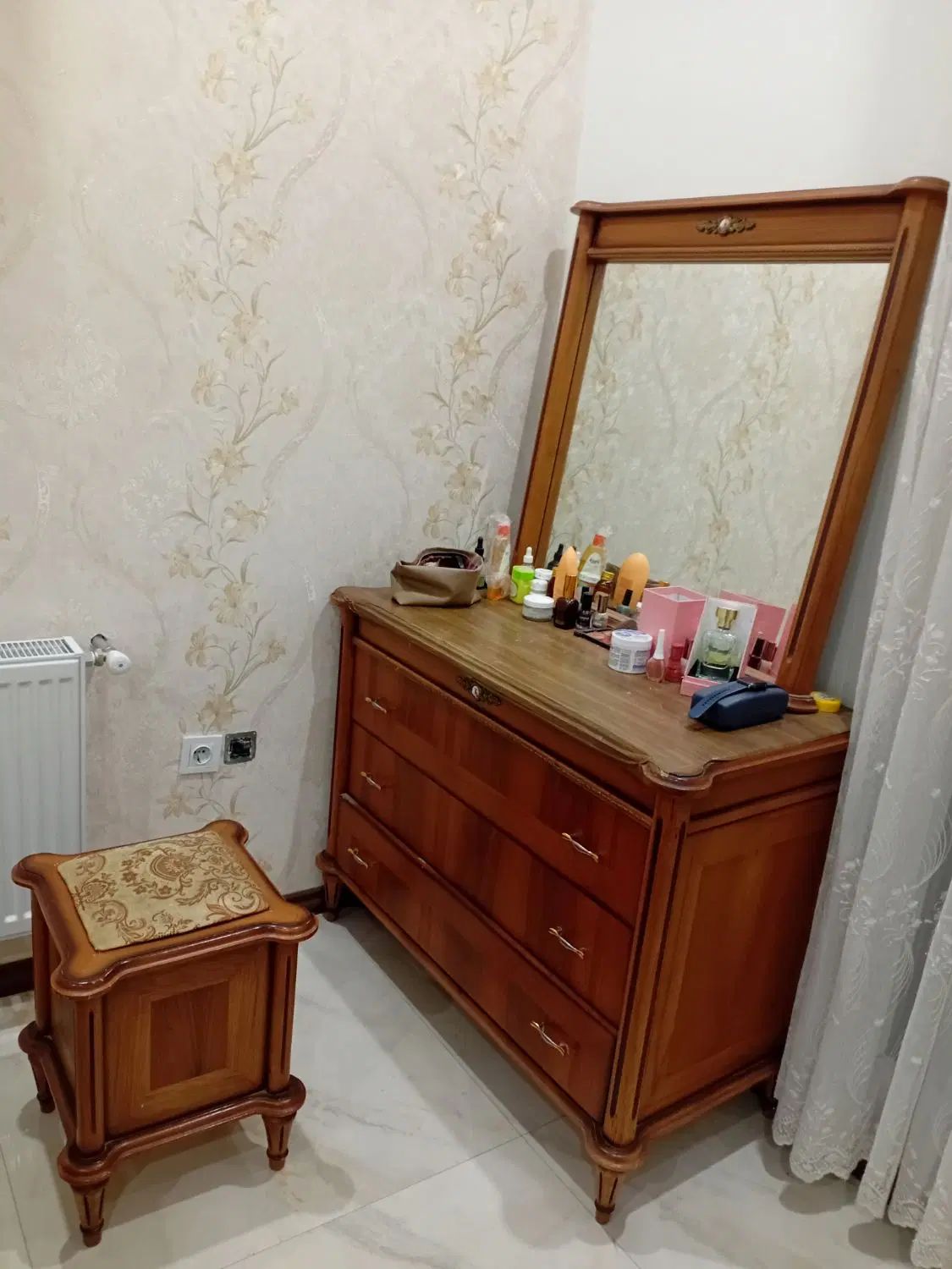 سرویس خواب دونفره|تخت و سرویس خواب|مشهد, کوه سنگی|دیوار