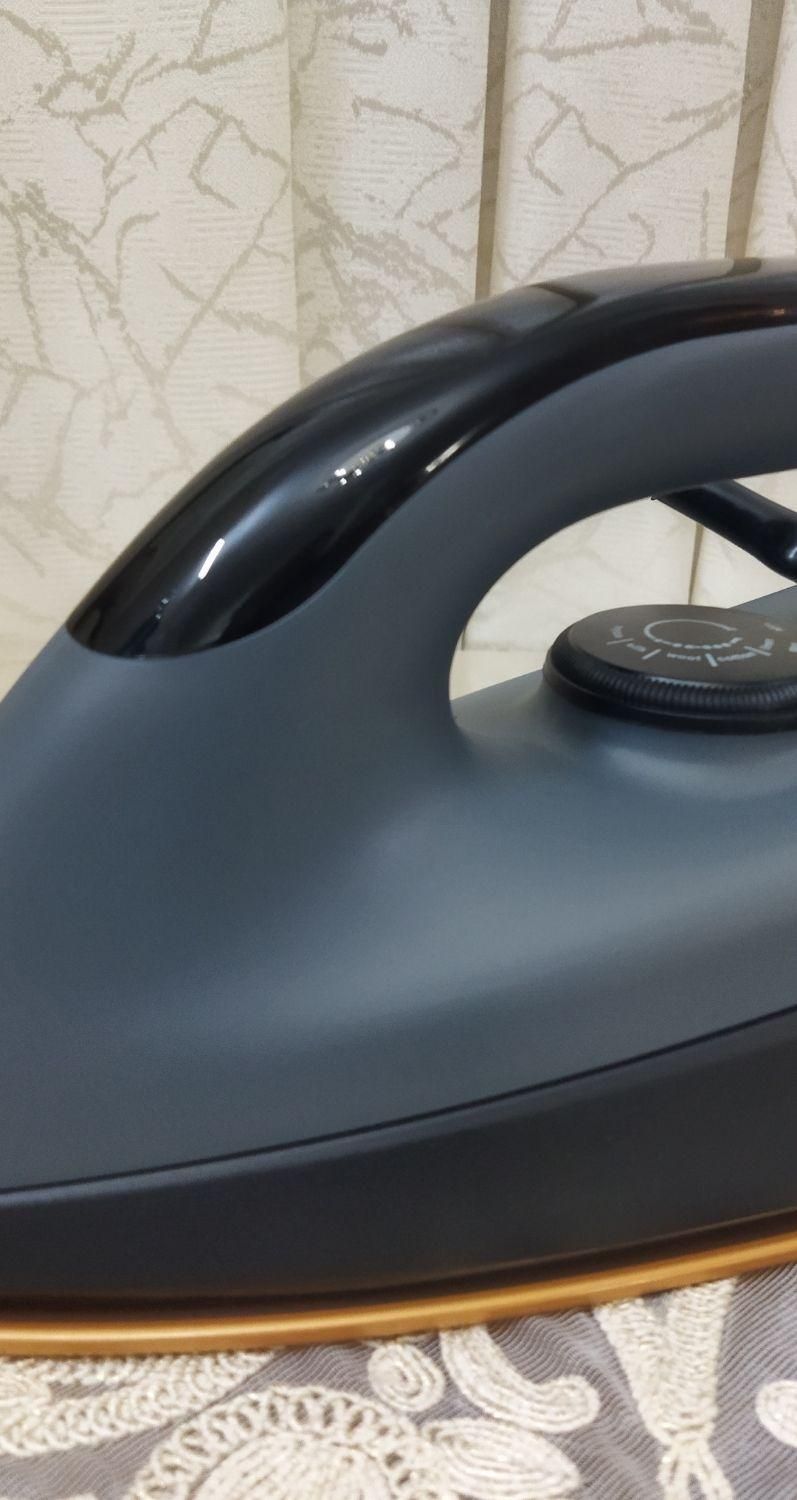 اتو بخار و سنگی ارشیا اصلی بارکد دار|اتو و لوازم اتو|مشهد, صیاد شیرازی|دیوار