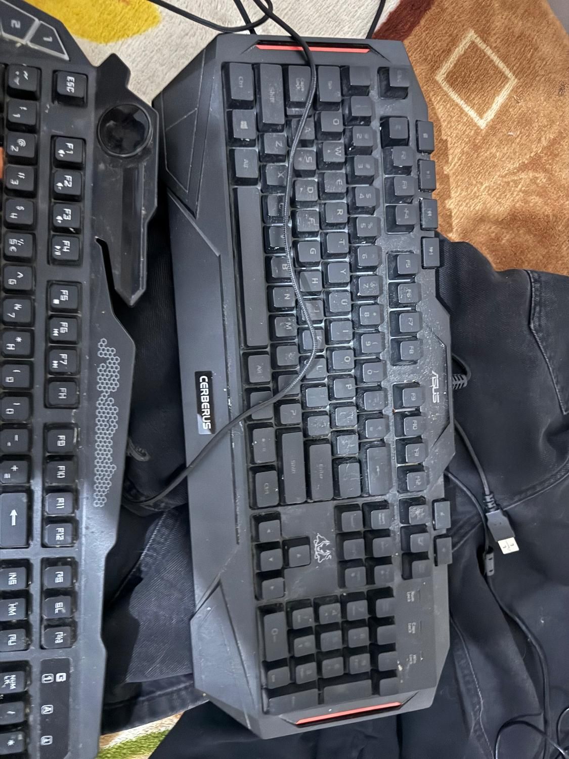 کیبوردسربروس وایفورتک ویک موس سربروس نیاز به تعمیر|قطعات و لوازم جانبی رایانه|تهران, صاحبقرانیه|دیوار